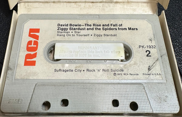 David Bowie - The Rise And Fall Of Ziggy Stardust And The Spiders From Mars - VG+ Cassette Tape 1973 RCA Original with Cardboard Box - Rock / Glam - Shuga Records