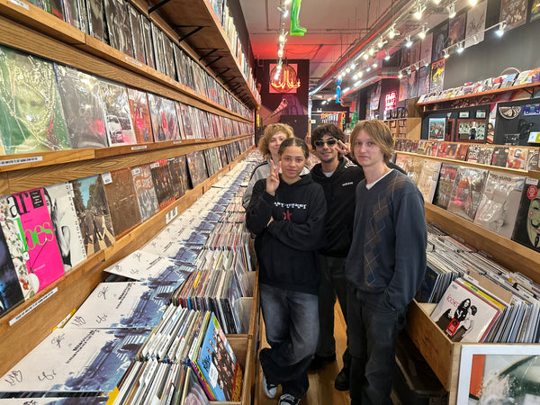 Signed Autographed - Been Stellar - Scream from New York, NY LP - New LP Record 2024 Dirty Hit Vinyl - Alternative Rock / Indie Rock - Shuga Records