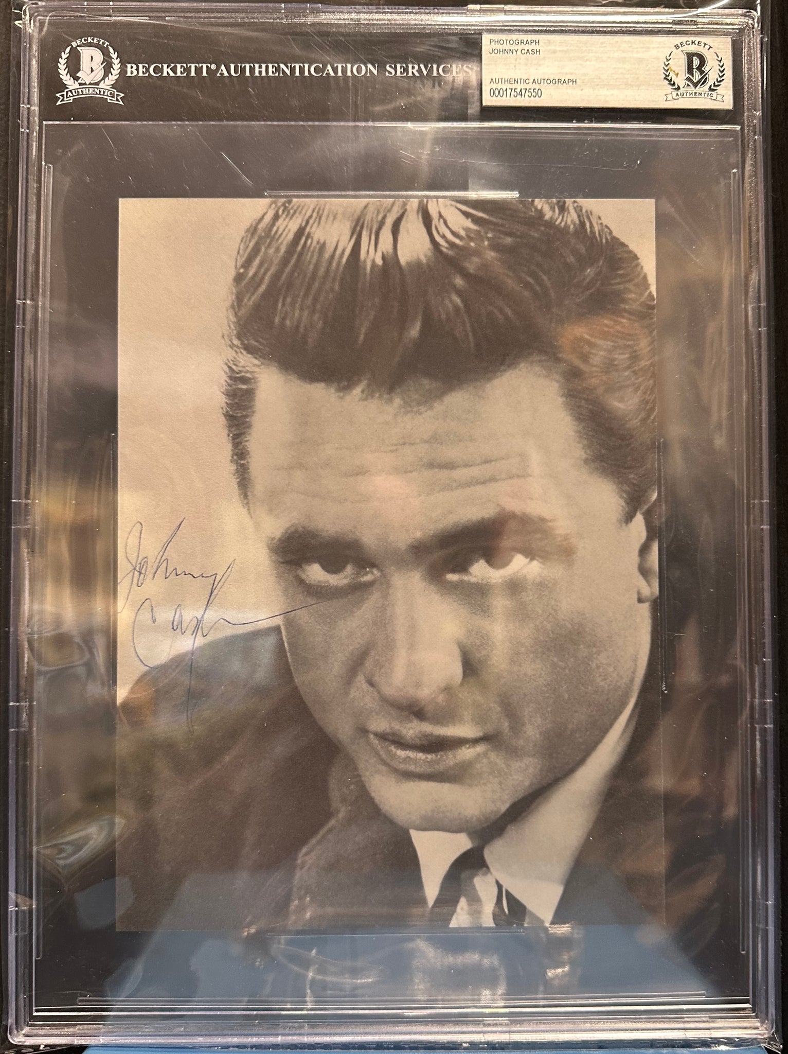 Signed Autographed - JOHNNY CASH - 8.5" x 6.25" Black And White Photo PEN BAS Beckett COA Authentic - Shuga Records