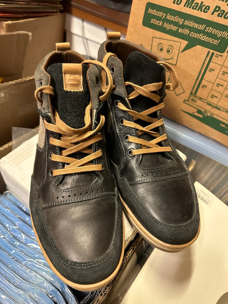 Men's Bull Boxer Solutos Leather Boots - Size 12 - Shuga Records