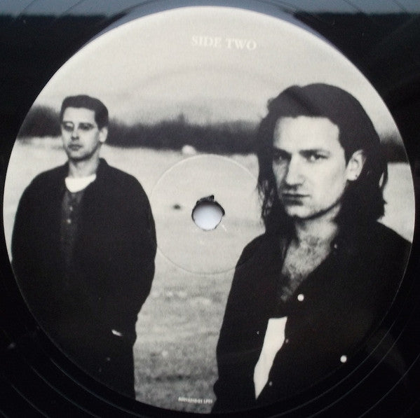 U2 - The Joshua Tree (1987) - VG+ 2 LP Record 2007 Island Interscope 20th Anniversary 180 Vinyl & Booklet - Pop Rock - Shuga Records