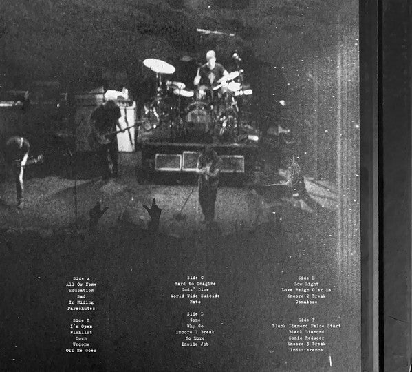 Pearl Jam - Pearl Jam The Vault Series #2 - The Vic Theatre 08/02/07 - New 3 LP Record 2022 Monkeywrench Ten Club Pearl Jam Fan Club USA Vinyl - Rock / Pop Rock / Grunge - Shuga Records