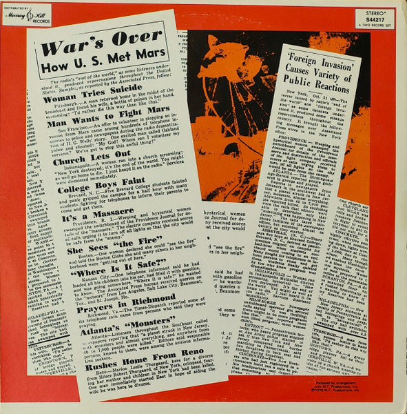 Orson Welles - War Of The Worlds (1968) - VG+ 2 LP Record 1976 Murray Hill USA Vinyl - Spoken Word / Radioplay - Shuga Records