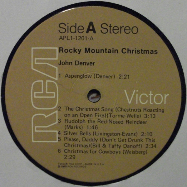 John Denver - Rocky Mountain Christmas - VG+ LP Record 1975 RCA Victor USA Vinyl - Holiday / Country / Folk - Shuga Records