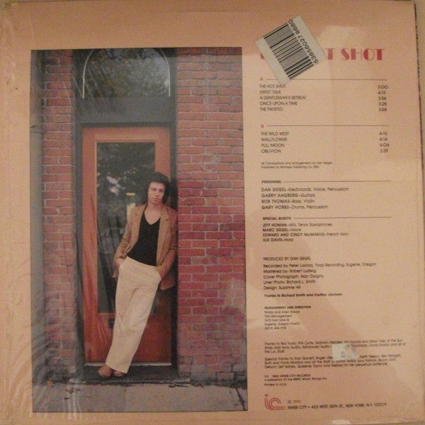 Dan Siegel Featuring Garry Hagberg - The Hot Shot - Mint- LP Record Inner City USA Vinyl - Jazz-Funk / Fusion / Smooth Jazz - Shuga Records