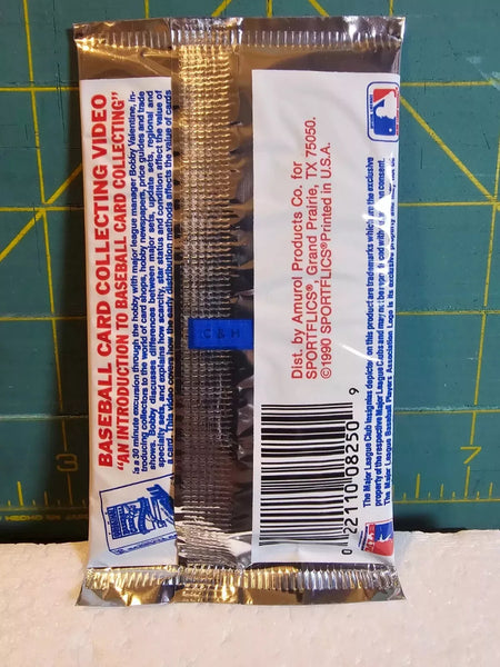 (1) One Pack - New Sealed 1990 SPORTFLICS 3D MLB Baseball Trading Card Star Pack - 3 Cards & 2 Magic Motion Trivia Cards - Shuga Records
