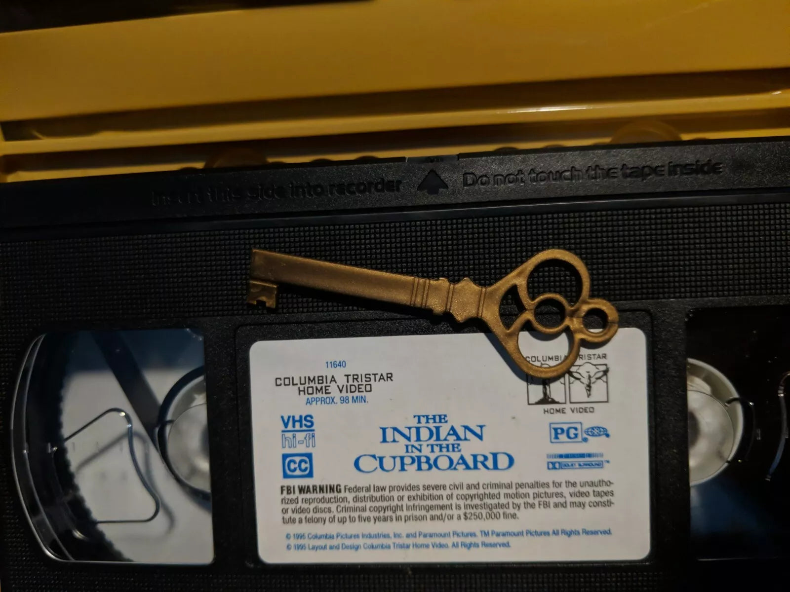 * vintage tin box ❀ * 天使と鹿さんの ティンボックス vintage tin box ❀ * 天使と鹿さんの ティンボックス 美術品