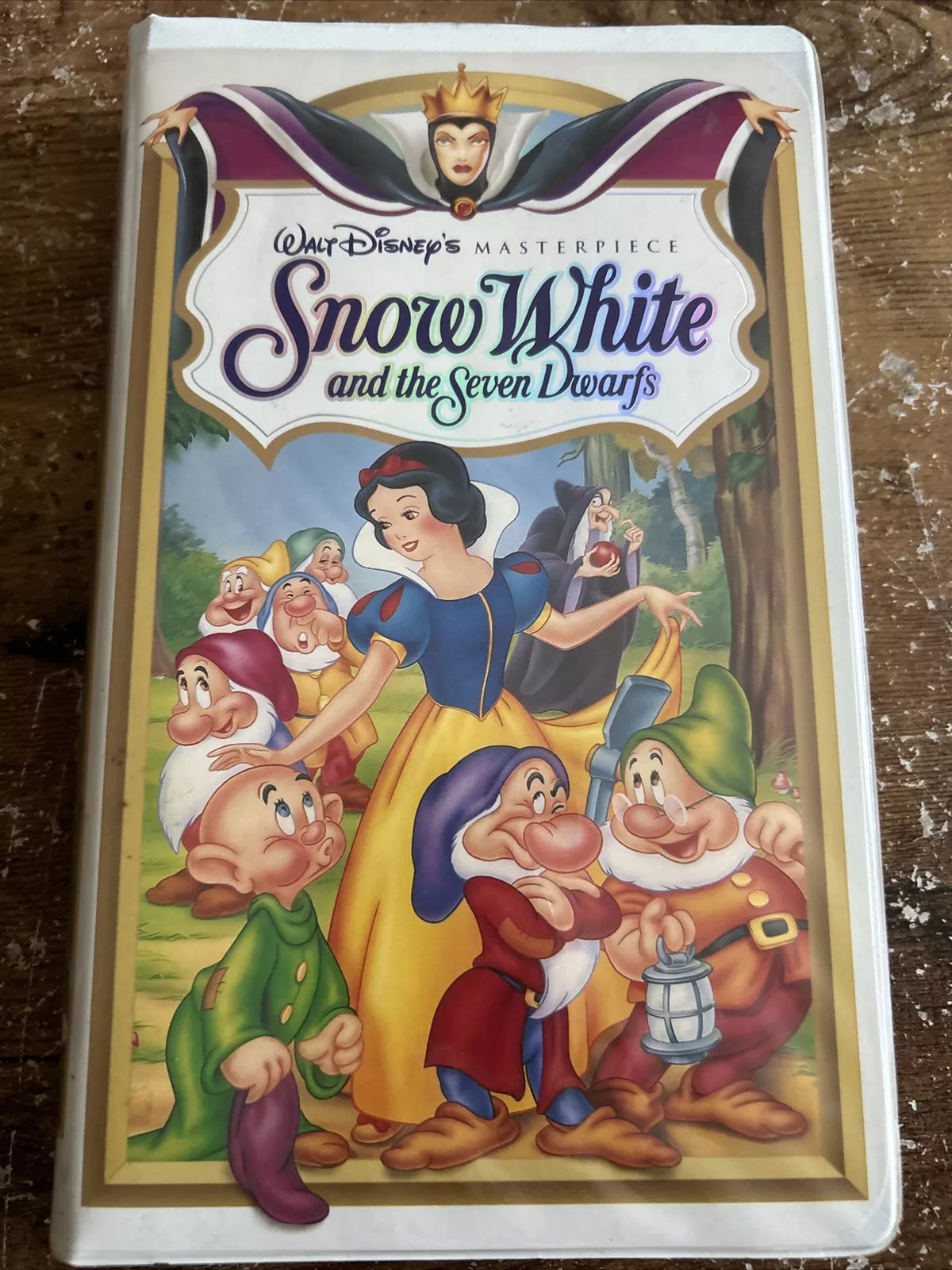 Snow White and The Seven Dwarves (1937) - VG+ VHS 1994 Walt Disney Tape - Shuga Records