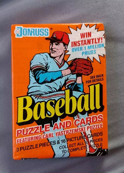 (1) One Pack - New Sealed 1990 DONRUSS MLB Baseball Trading Card Pack - 16 Cards + 3 Puzzle Pieces - Shuga Records