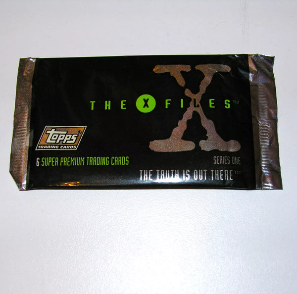 (1) One New Pack - Topps 1996 The X Files Season One Super Premium Trading Card the truth is somewhere - 6 Cards - Shuga Records