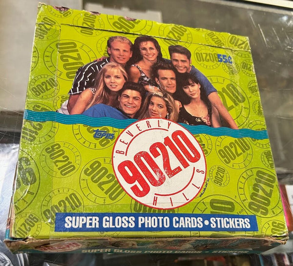 (1) One Pack - New 1991 Topps Beverly Hills 90210 Trading Card - 8 Cards & 1 Sticker - Shuga Records