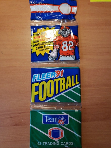 (1) One Triple Rack Pack - 1991 FLEER NFL Football Trading Card - 42 Cards - Shuga Records