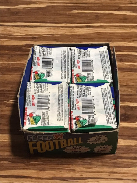 (1) One Pack - 1991 FLEER NFL Football Trading Card - 14 Cards - Shuga Records