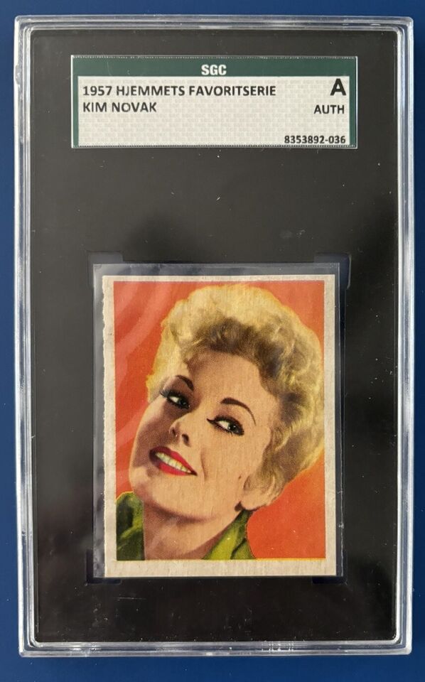 KIM NOVAK 1957 HJEMMETS FAVORITSERIE Hand Cut Card Authentic COA SGC A - Shuga Records
