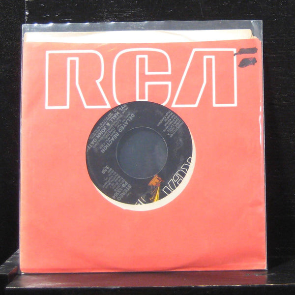 Daryl Hall & John Oates - Maneater/ Delayed Reaction 7" Mint- PB-13354  Vinyl 45 - Shuga Records