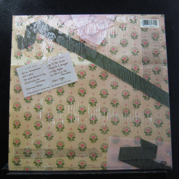 Anne Murray - Christmas Wishes LP Mint- SN-16232 Captiol 1981 USA Vinyl Record - Shuga Records