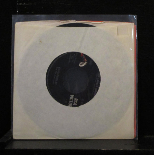 Elvis Presley - I'm Yours / (It's A) Long Lonely Highway 7" VG+ 47-8657 RCA 45 - Shuga Records