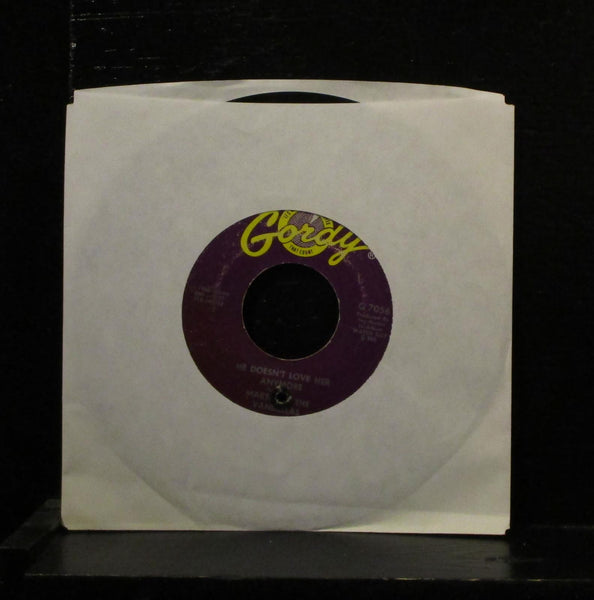 Martha & The Vandellas - I'm Ready For Love / He Doesn't 7" VG+ G 7056 45 - Shuga Records