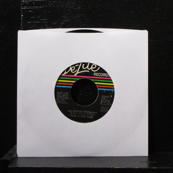 Kool & The Gang - Universal Sound 7" Mint- Vinyl 45 De-Lite DEP-1583 USA 1976 - Shuga Records