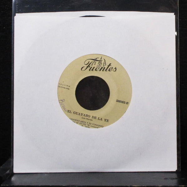 Lisandro Meza Y Su Conjunto - El Inocente 7" VG+ Vinyl 45 Fuentes 506065 1978 - Shuga Records