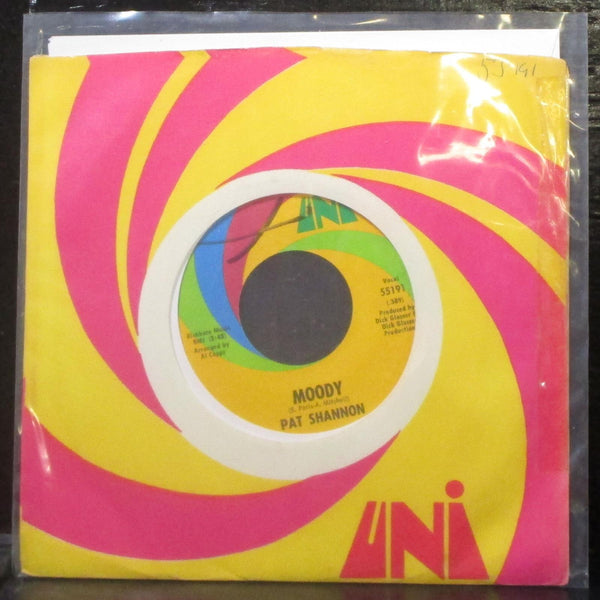 Pat Shannon - Back To Dreamin' Again / Moody 7" Mint- Vinyl 45 UNI 55191 USA - Shuga Records
