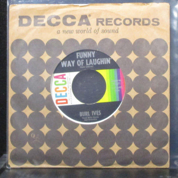 Burl Ives - Funny Way Of Laughin' / Mother Wouldn't Do That 7" Mint- 45 Decca - Shuga Records