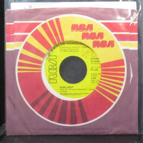 The Youngbloods - Sunlight / Reason To Believe 7" VG+ Promo Vinyl 45 RCA 74-0465 - Shuga Records