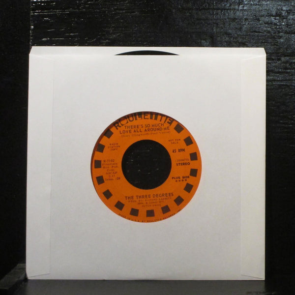 Three DegreesThere's So Much Love All Around Me VG+ 7" Vinyl 45 Roulette R 7102 - Shuga Records