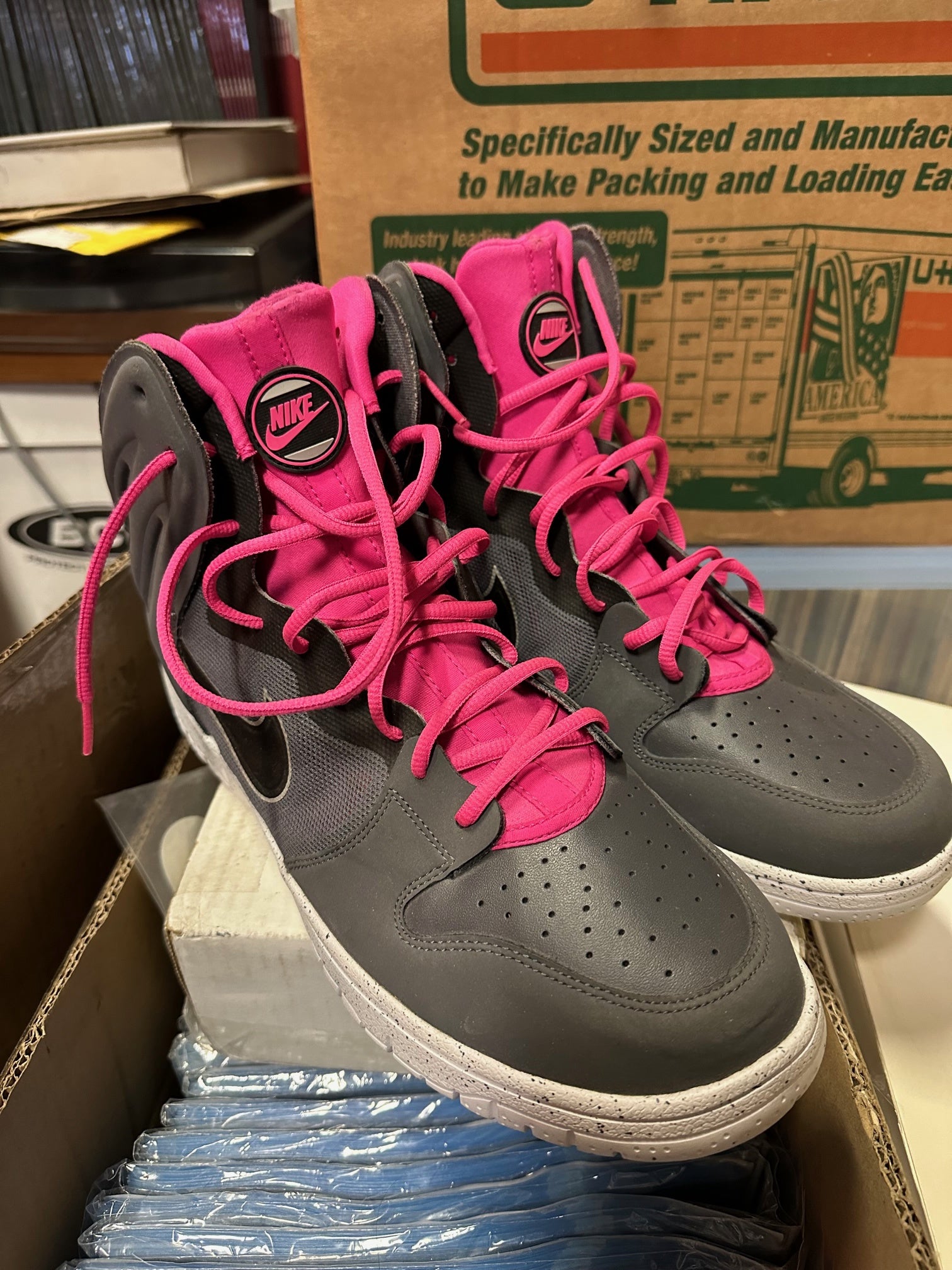 Mint Men's Nike Dunk Free Trainer Size 12 Gray & Pink Black 599466-002