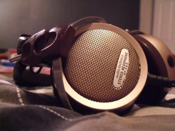 1970's Vintage Audio Technica AT-703 Stereo Audiophile Headphones Vintage Over the head adjustable Brown - Shuga Records