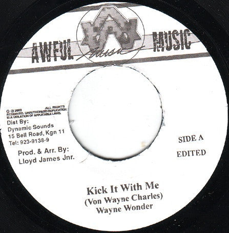 Wayne Wonder ‎– Kick It With Me - VG+ 45rpm 2002 Jamaica - Reggae / Dancehall - Shuga Records