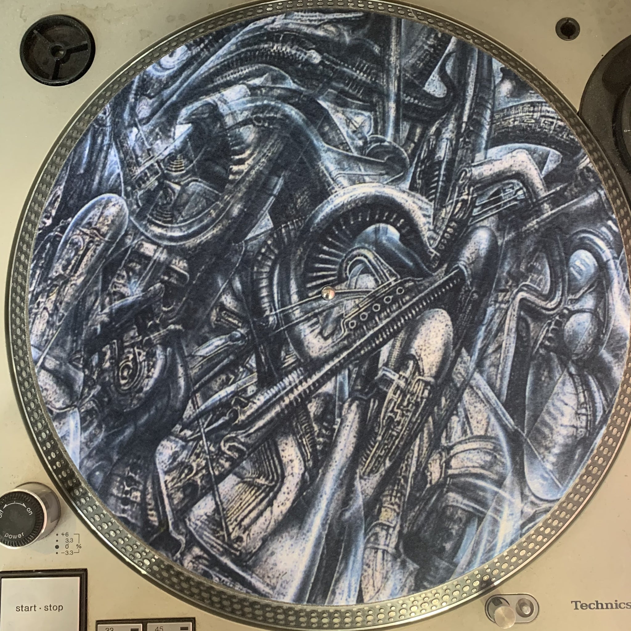 Limited Edition Vinyl Record Slipmat - Alien - Slip mat