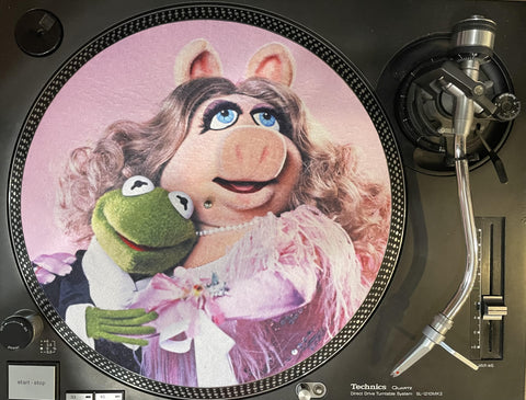 Limited Edition Vinyl Record Slipmat - Piggy & Kermit - Slip Mat